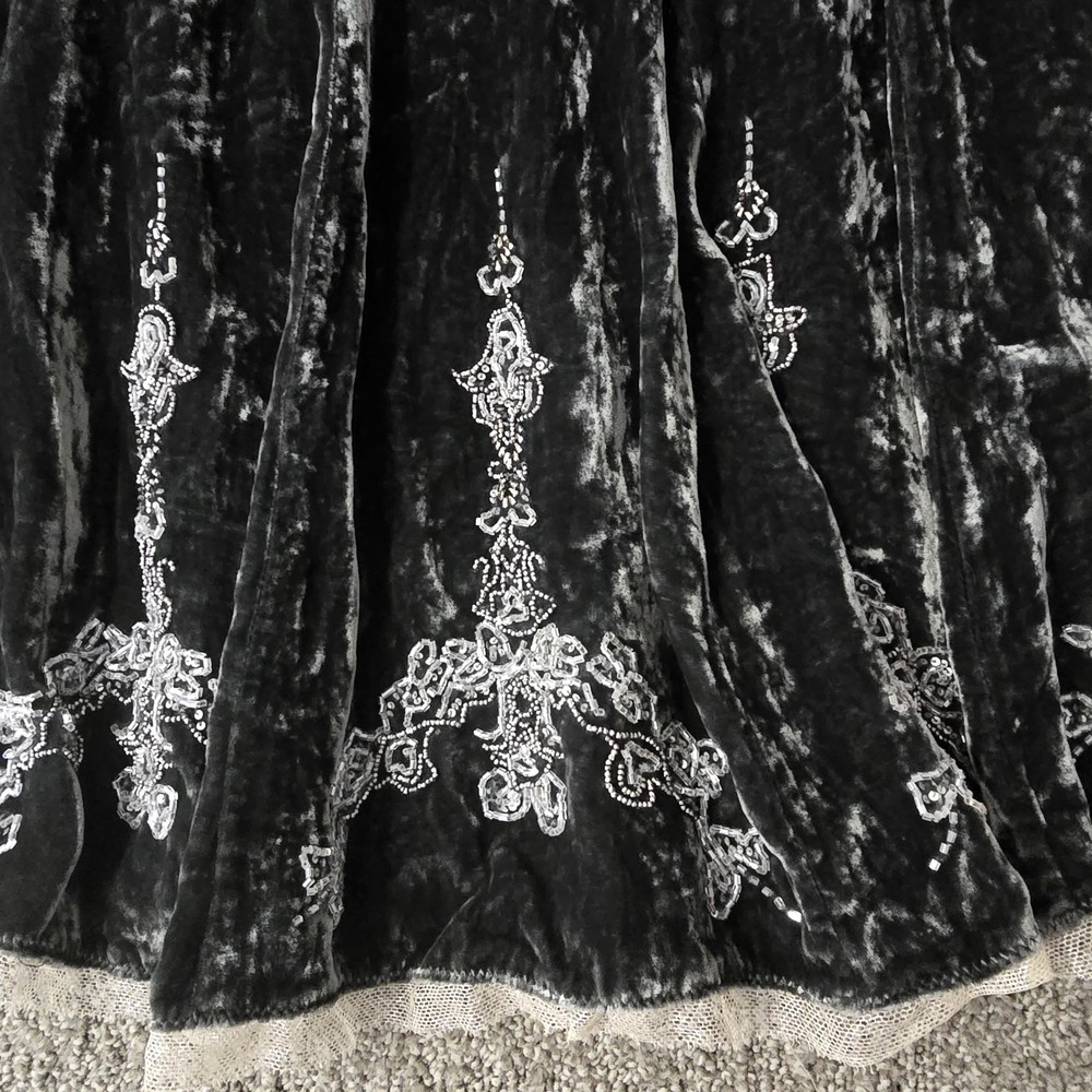 Elie Tahari Beaded Silk Velvet Embroidered Midi Skirt Black Gothic Romantic 2 - Picture 7 of 7